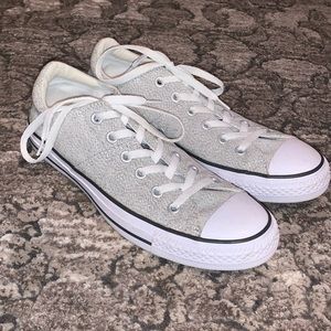 CONVERSE LOW TOPS GRAY/WHITE